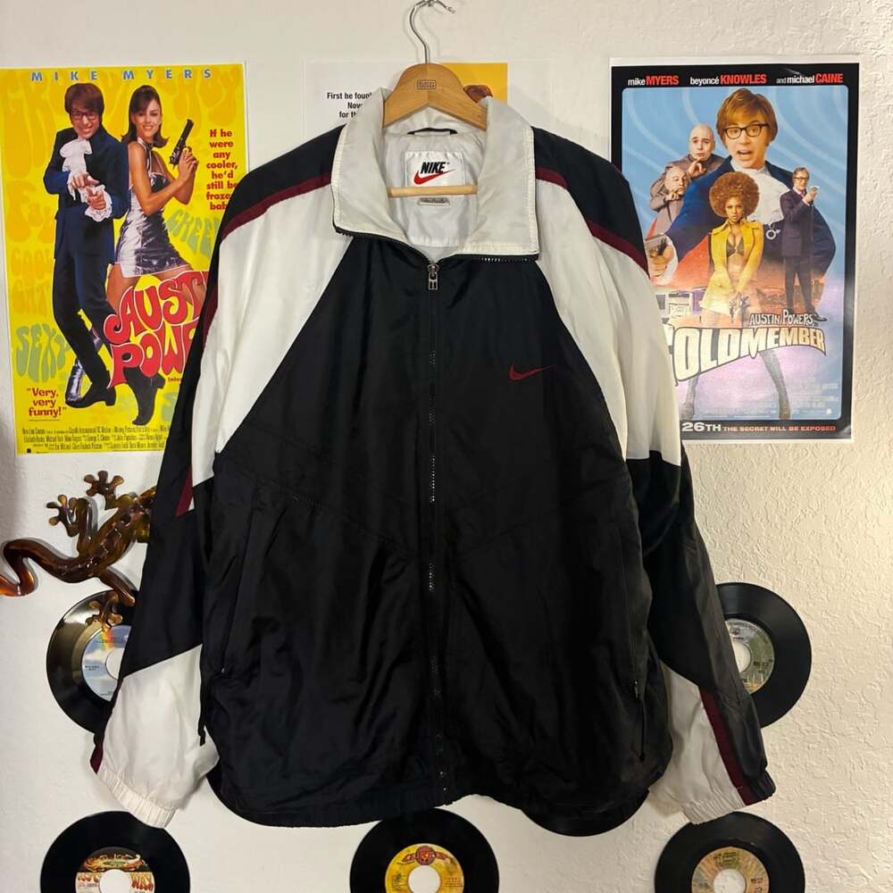 Vintage Nike Colorblock Windbreaker Jacket Black White Maroon Size XL